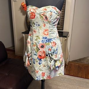 Nanette Leopore cute sexy  pockets silk linen size 8 floral pink blue dr…